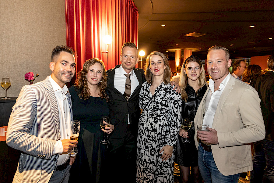 Theater De Oranjerie feestelijk heropend