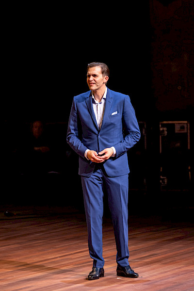 Theater De Oranjerie feestelijk heropend