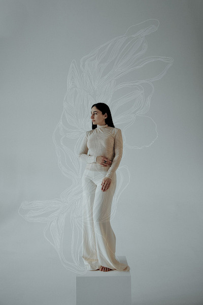 De kunst van Kristine Tumanyan: vrijheid op papier