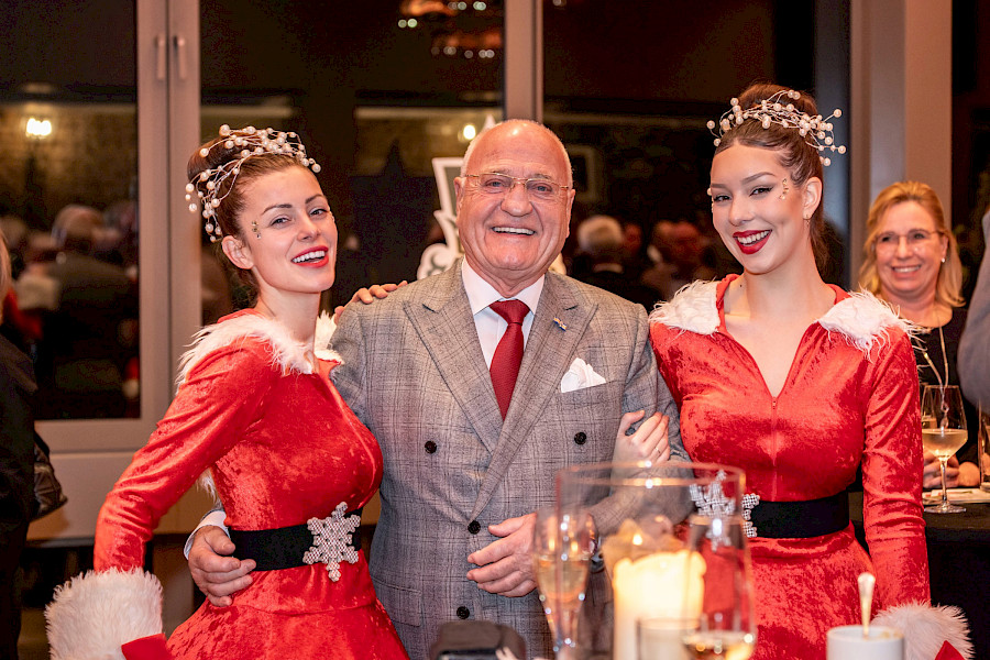 <strong>Kalenderparty 2023</strong>