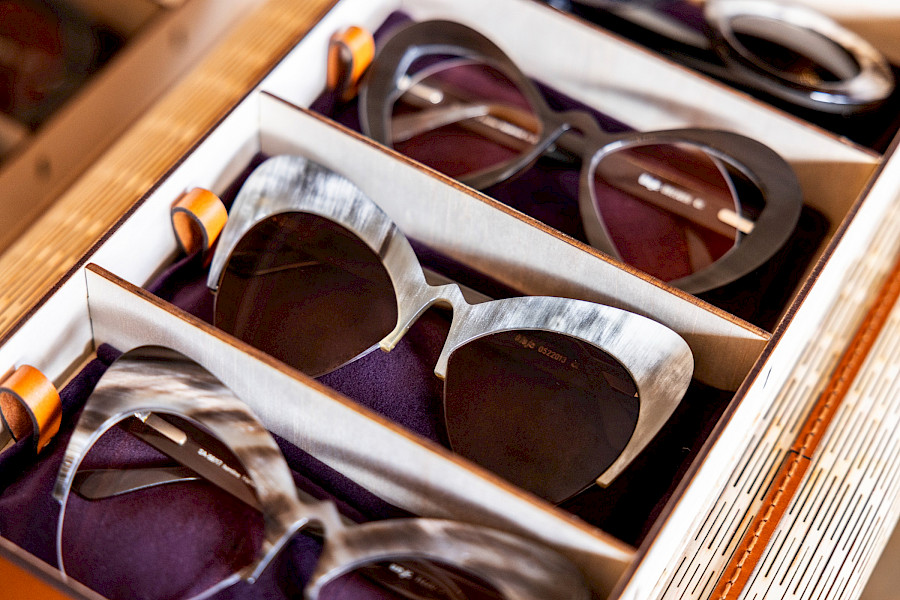 De iconische brillen van Leo Vanweersch