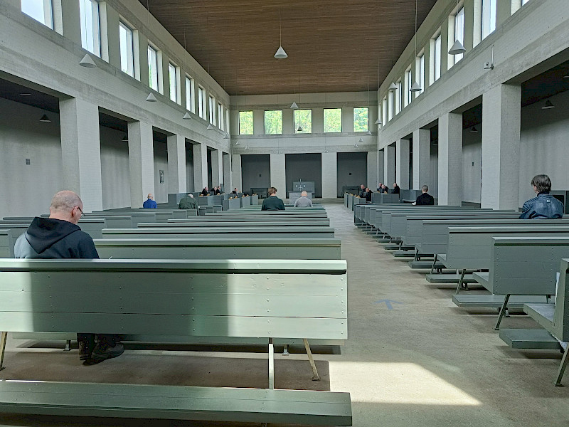 Twee Limburgse kerken Om in te denken en in te dansen