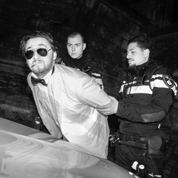 John Tana’s Strak Plan: mix van Queen & Rieu