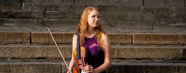 Zoi Degtiareva (12): “Als ik zie dat mensen genieten door mijn spel, word ik daar zelf ook blij van.”