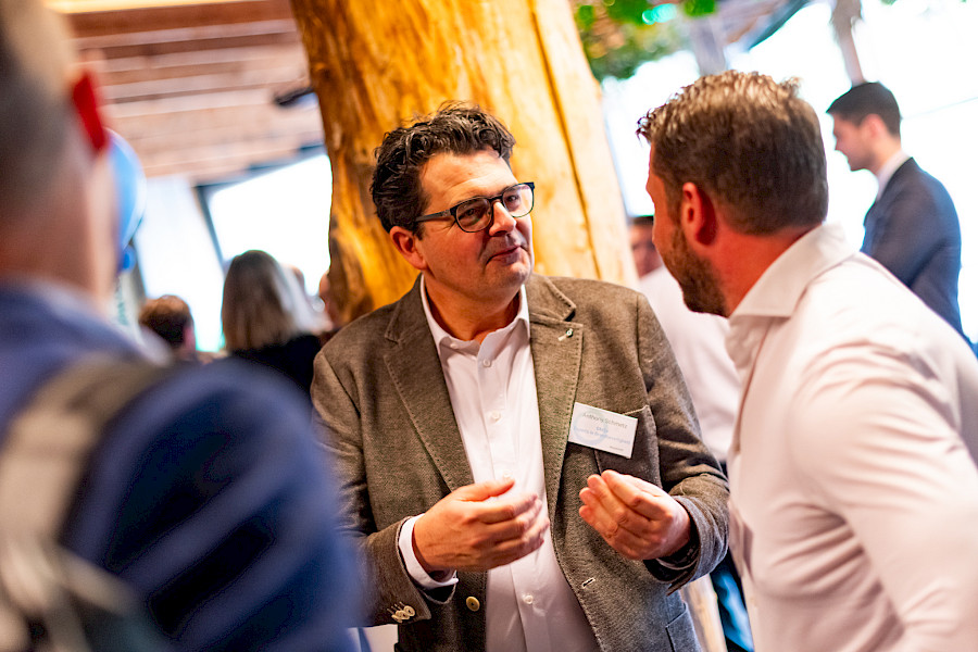 Stop met netwerken. Start met groeien.