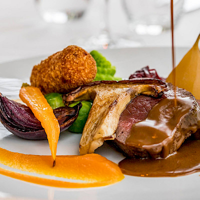 Hertenrug filet met rode kool