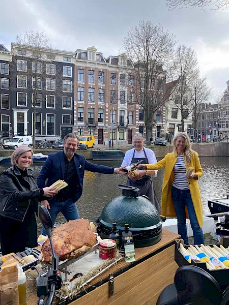 Het witte goud gepresenteerd in Amsterdam