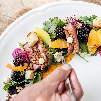 Gerookte eendenborst met sinaasappelglaze