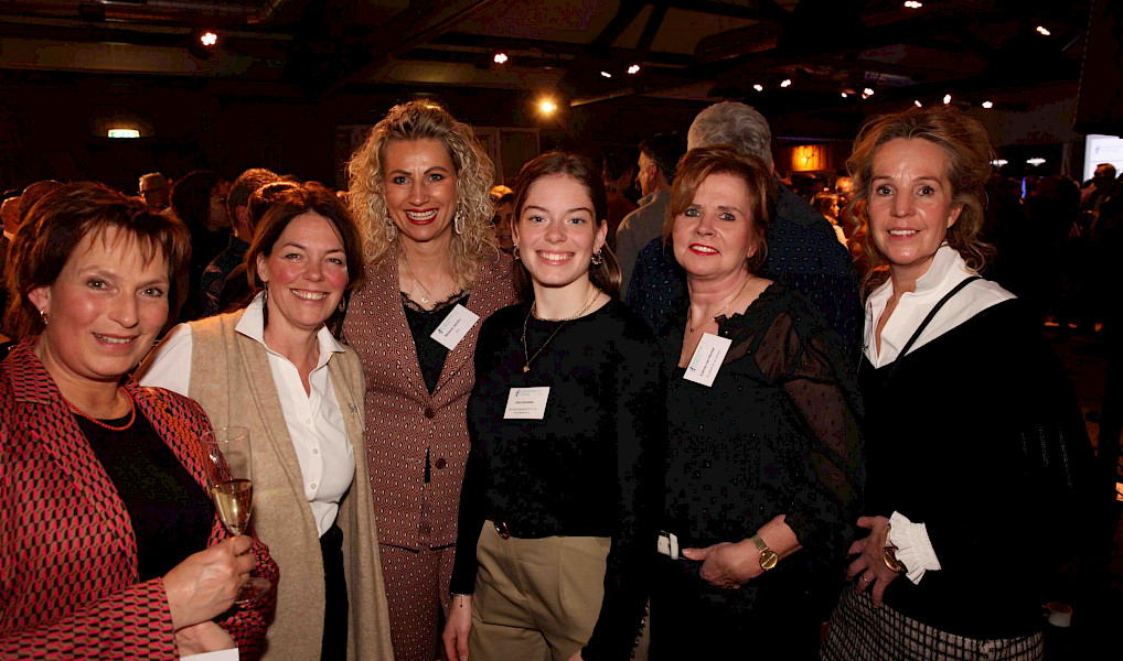 700 Limburgse ondernemers heffen het glas