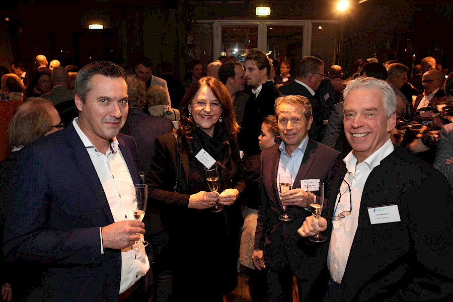 700 Limburgse ondernemers heffen het glas