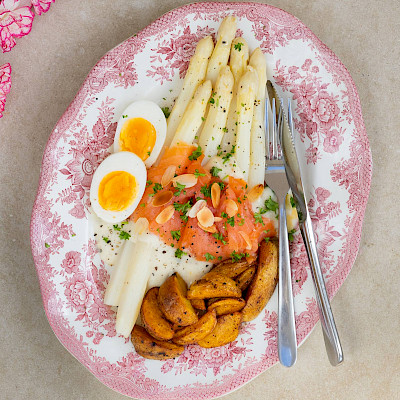 Asperges met Parmigiano Reggiano saus